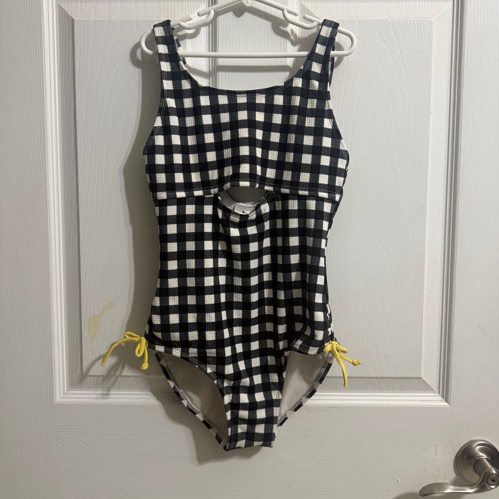 Art Class Black & White Gingham One Piece Swimsuit - Size Large